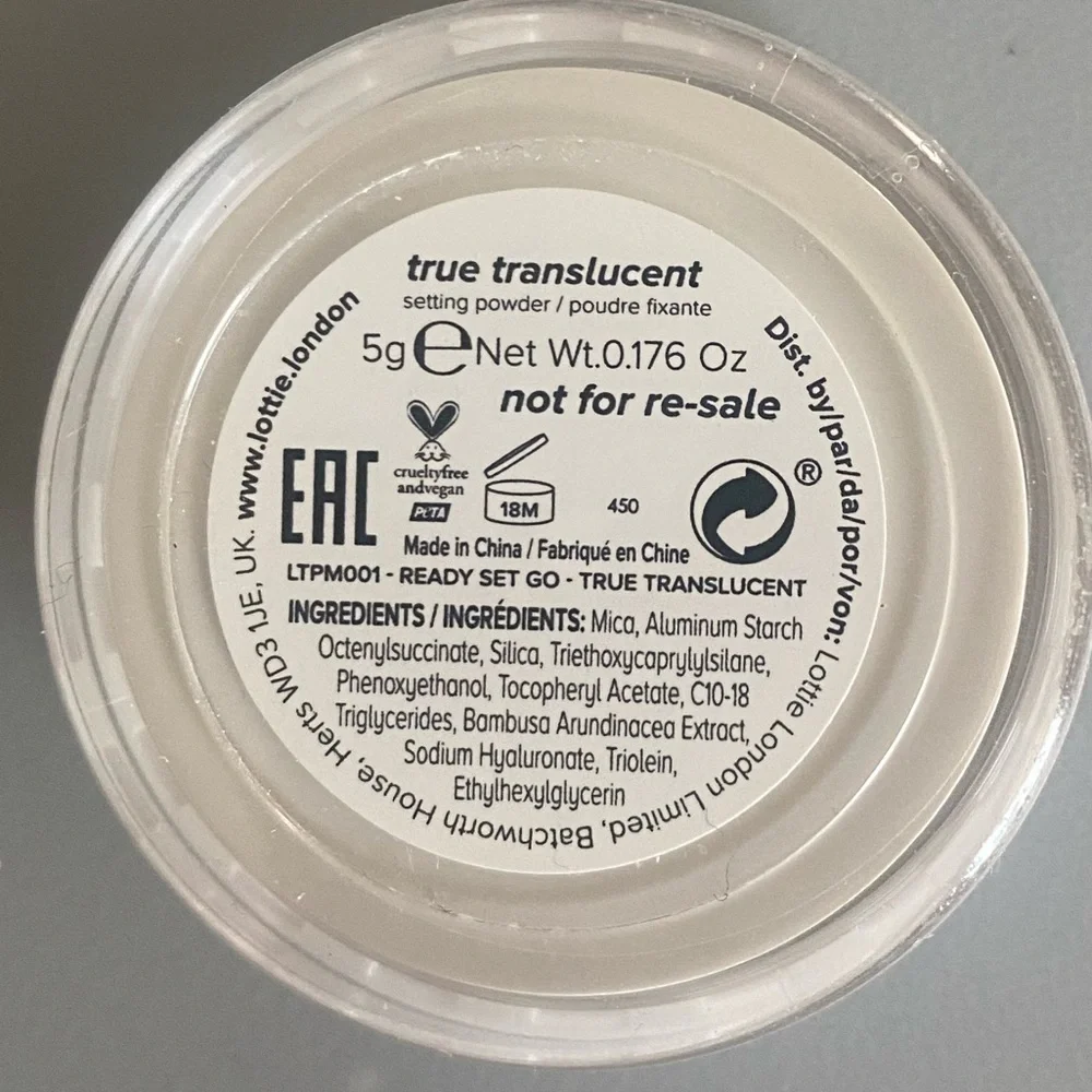 Lottie True Translucent Setting Powder - Picture 2 of 2